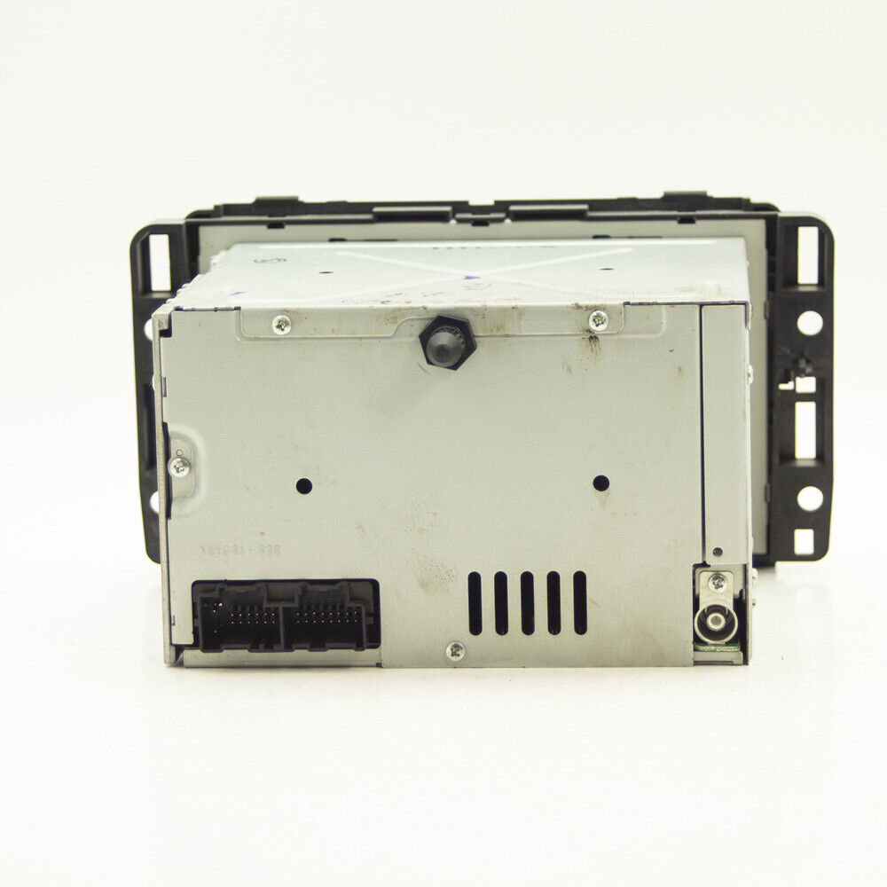 2007 Chevy Equinox Audio Radio AM FM AUX CD Player w Auxiliary Receiver Used OEM