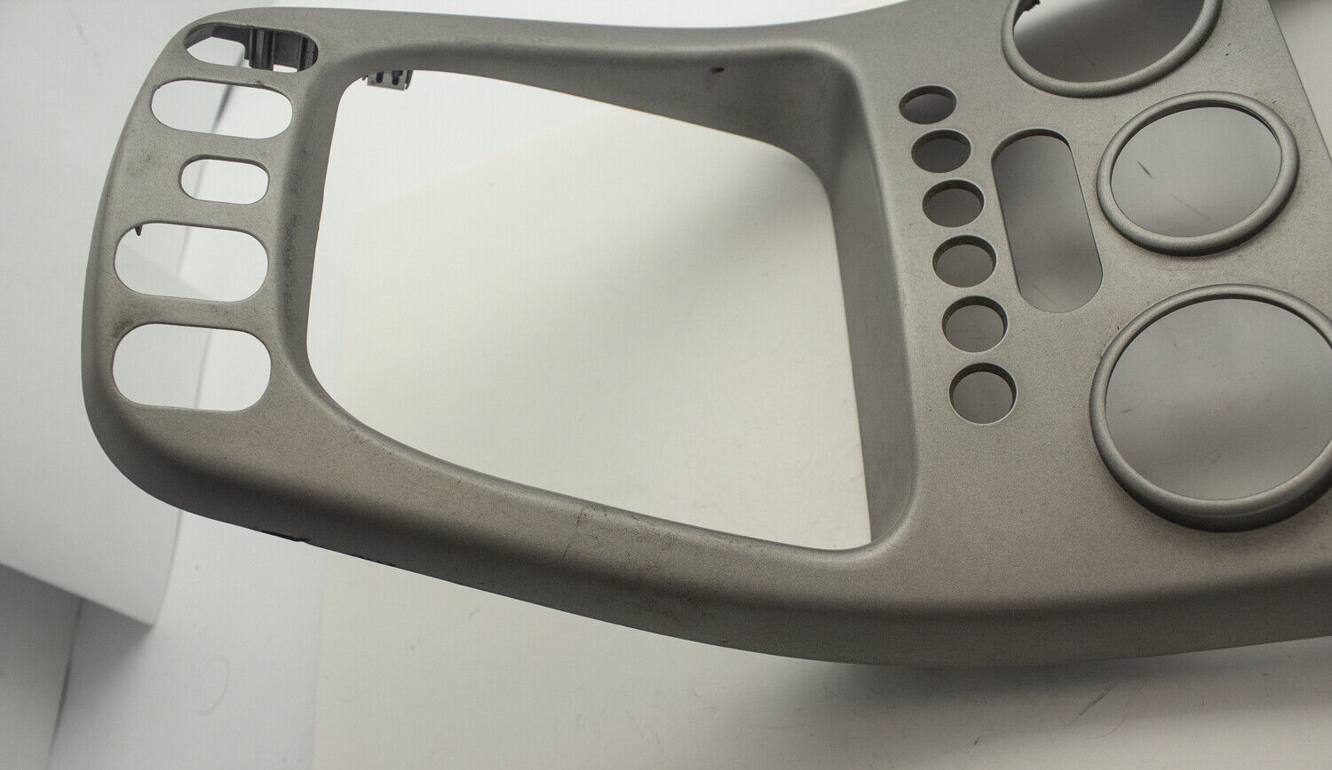 OEM 05-06 Chevrolet Equinox Center Dash Radio Climate Bezel Surround Trim Gray