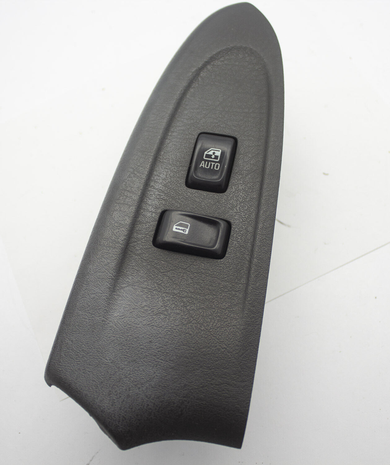 Chevy Trailblazer SSR Passenger RH Right Hand Side Power Window Switch Control