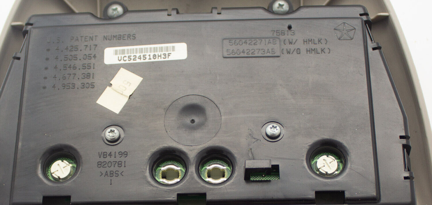 OEM 99-04 Jeep Grand Cherokee Console Digital Display Domelight Lamp Map Gray