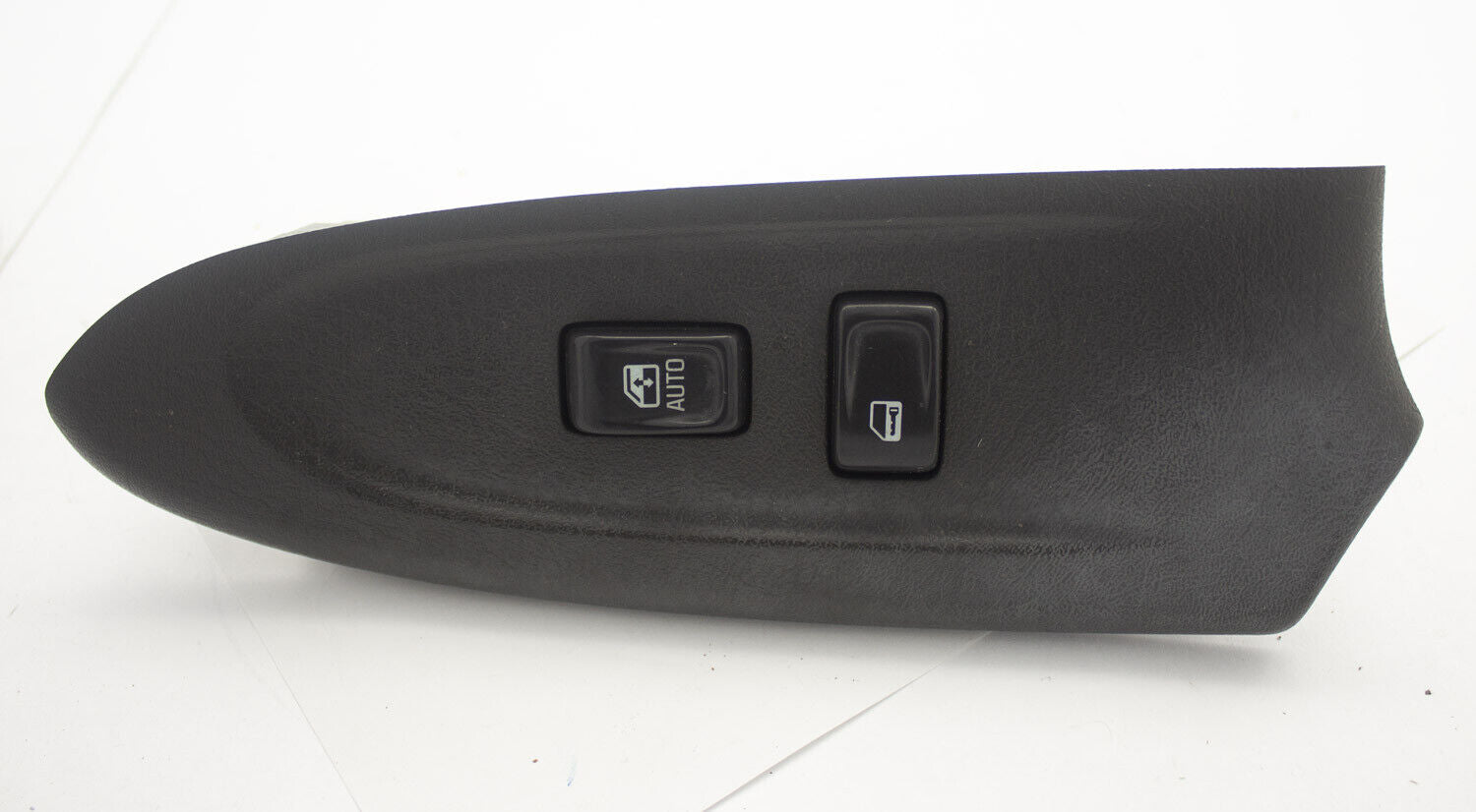 Chevy Trailblazer SSR Passenger RH Right Hand Side Power Window Switch Control