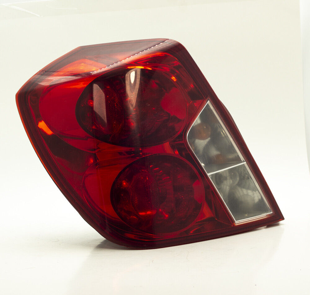 2004-2007 Chevy Optra Left Driver Side Tail Light Lamp Assembly - Used OEM