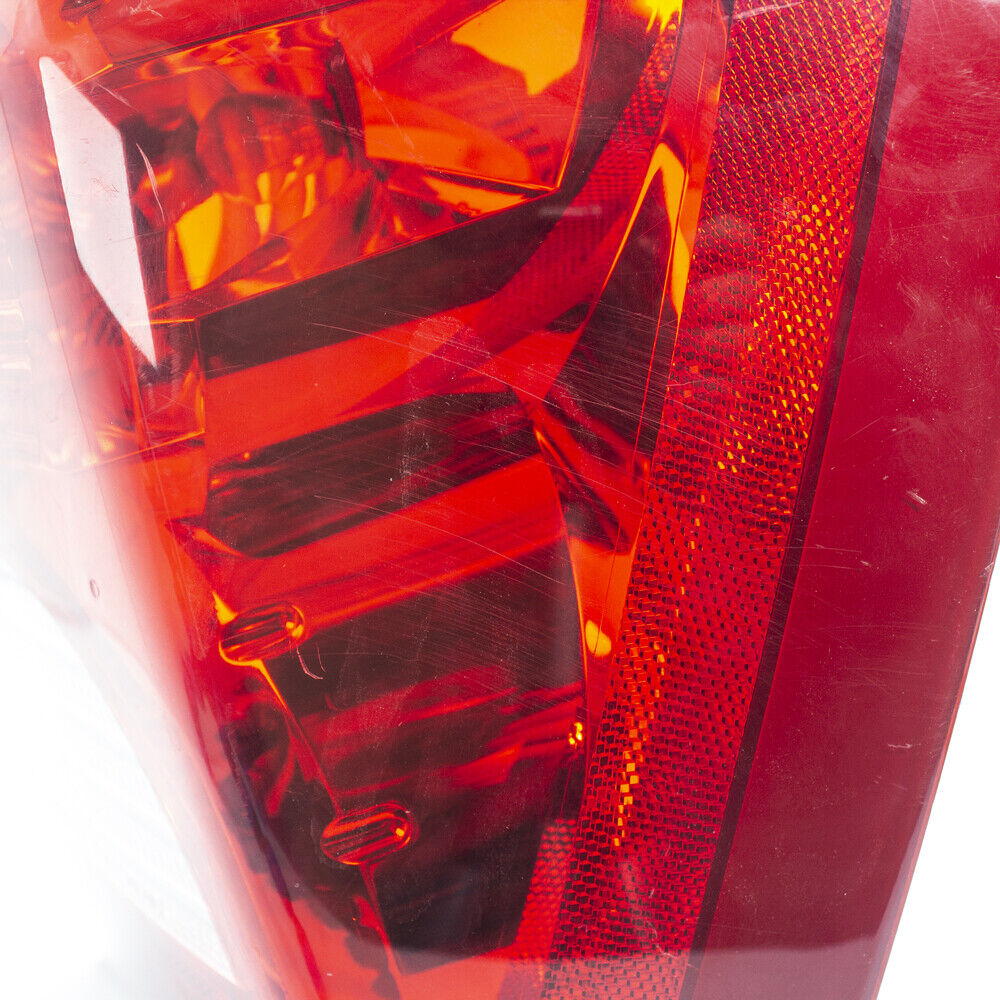 2008-2012 Dodge Caliber Passenger Right Side Tail Light Lamp OEM 05303752AH